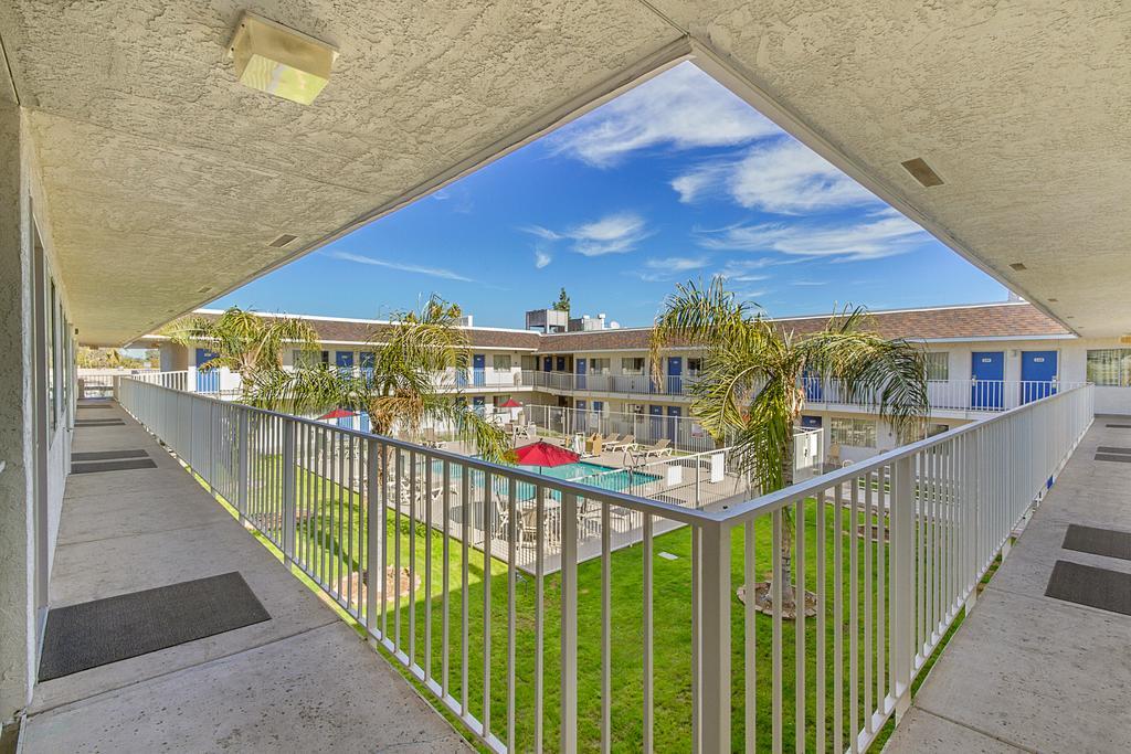 Motel 6-Phoenix, Az - North Bell Road Dış mekan fotoğraf