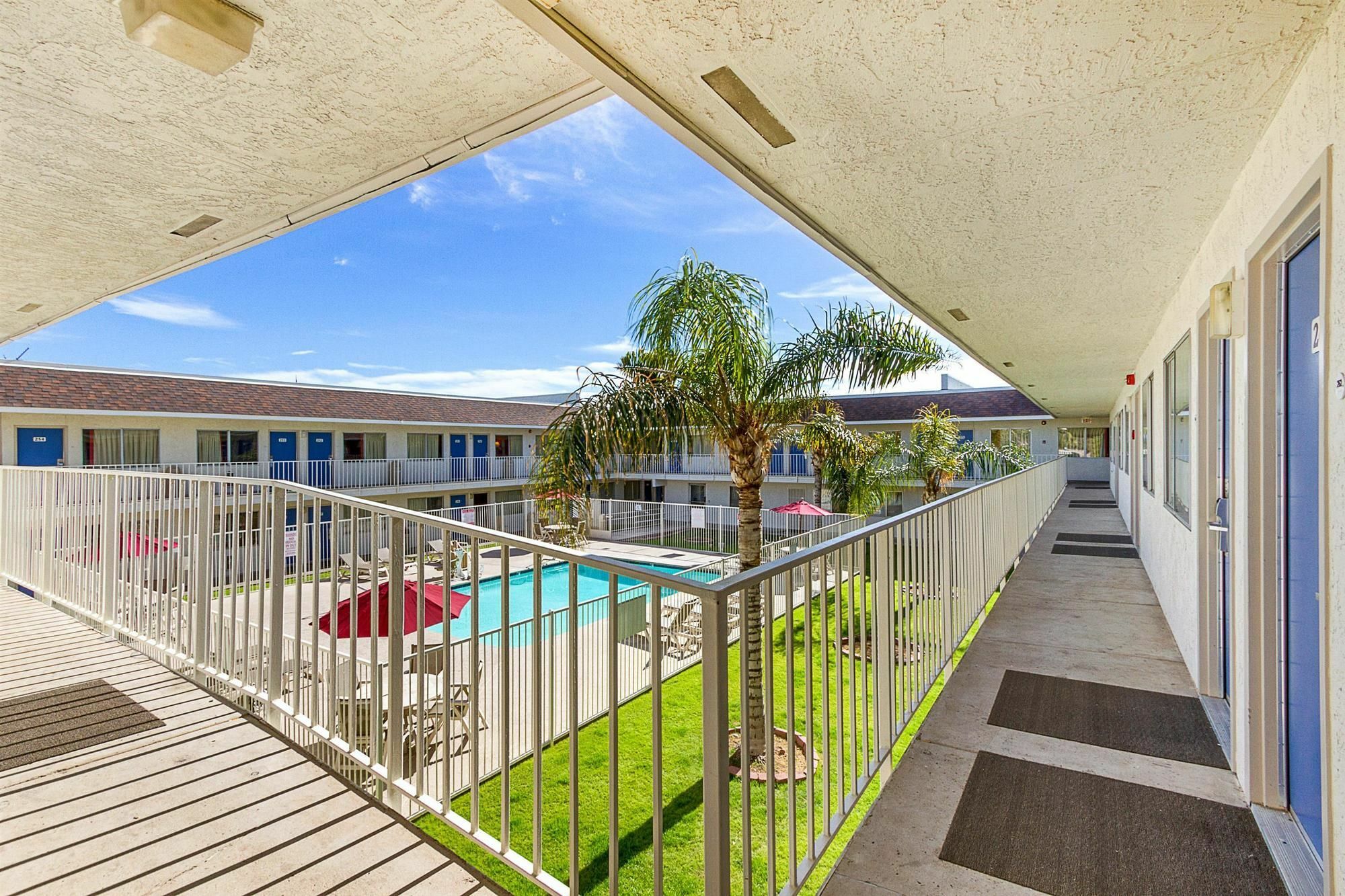Motel 6-Phoenix, Az - North Bell Road Dış mekan fotoğraf